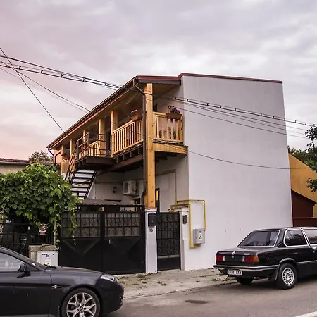 Casa Faleza-2