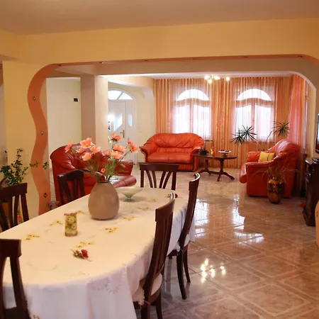 Casa Monica-2