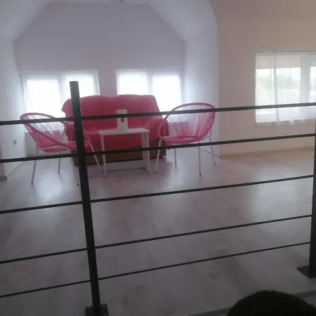 Vila Roy-2