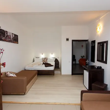 Camere de inchiriat Sandra-2