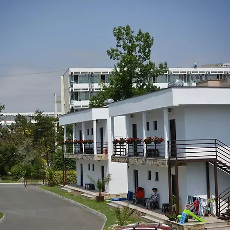 Bungalouri La Mare*** Saturn-2