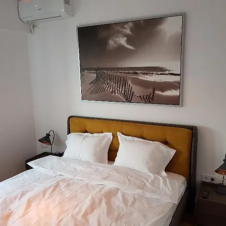Bookingpedia Luxury Apartments-3