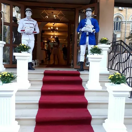 Hotel Corneliuss-2