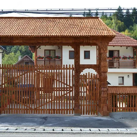Casa Bunicii-3