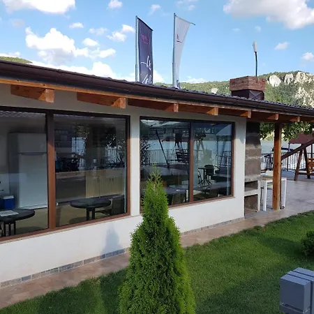 Vila Hercules-2