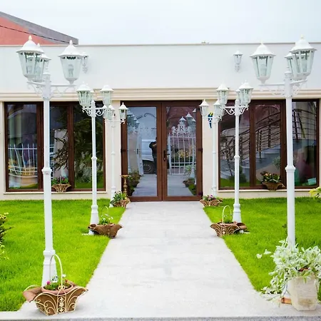 Royal Boutique Mangalia Breeze-2