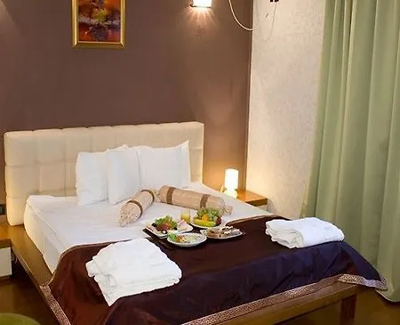 Phoenicia Apartments Baneasa Airport-3