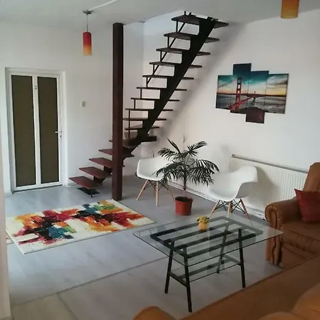 Vila Roy-3