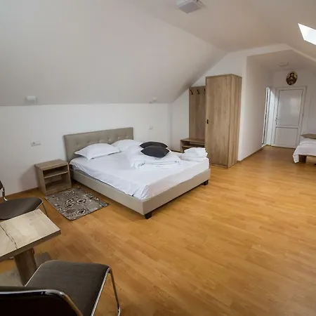 Casa Burduhos-2