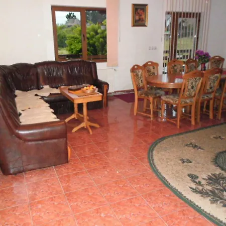 Casa cu Păuni-3