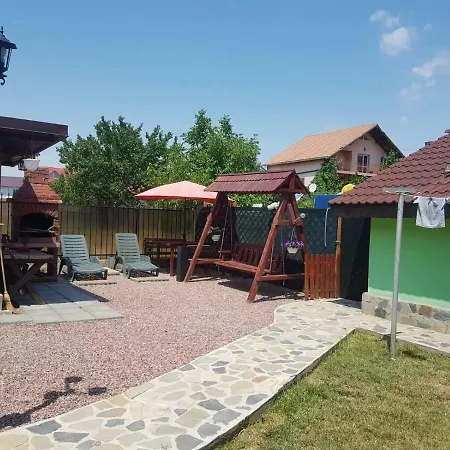 Casa Dyny 2 Mai-3