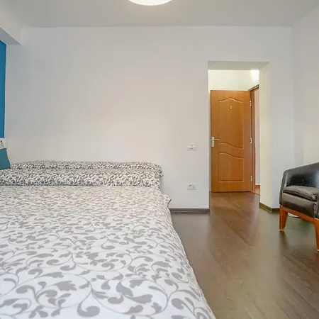 Coroni Residence - Cazare Delegati si Muncitori Brasov-3