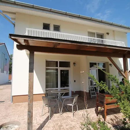 Casa Camelia Felix-2