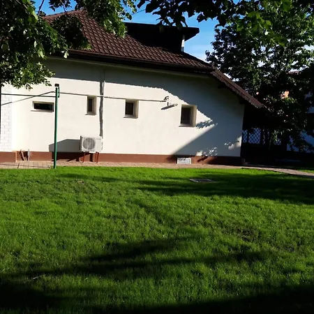Iarca Cottage-3