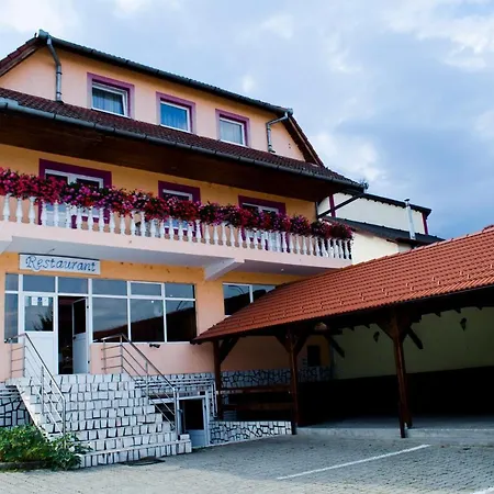 Motel Dracula-2