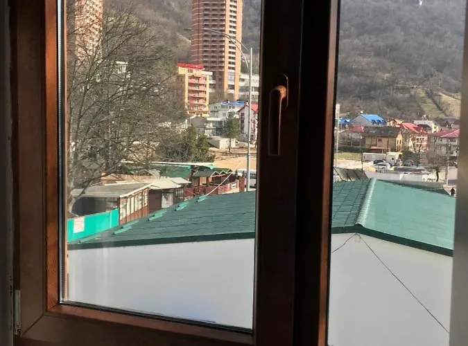 Pinul Negru 2 Hotel Băile Herculane
