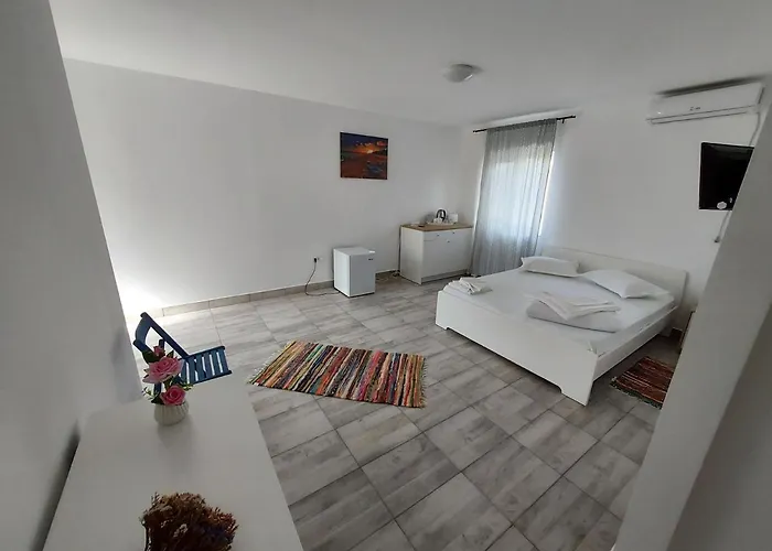 Casa Dada Aparthotel 2 Mai
