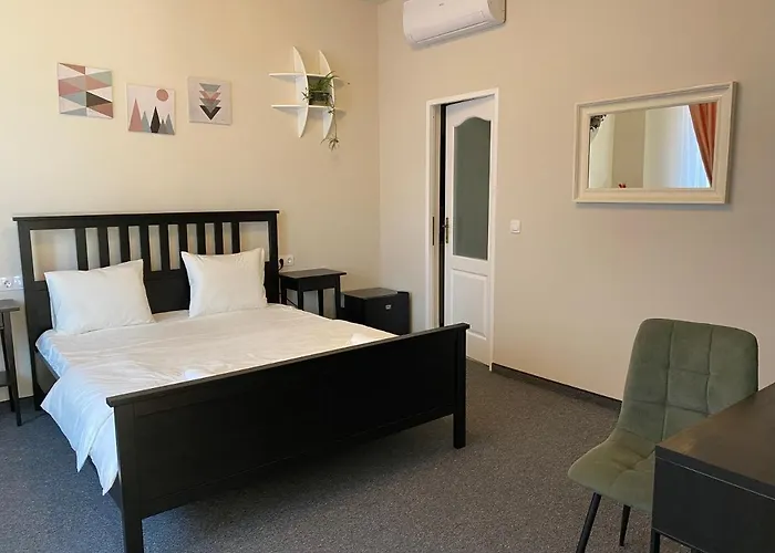 Boutique Rooms With Parking Oradea