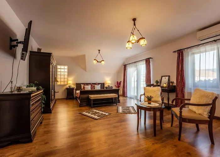Flora Luxury House Hotel Sighişoara