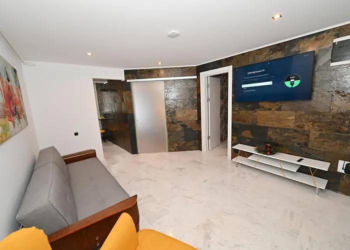R&B Apartments Predeal