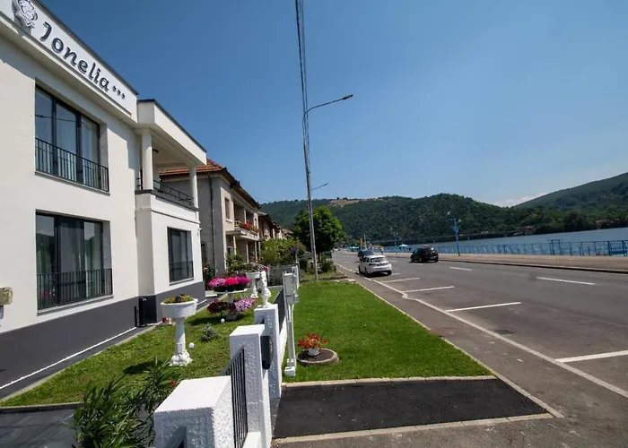 Pensiunea Ionelia Orşova