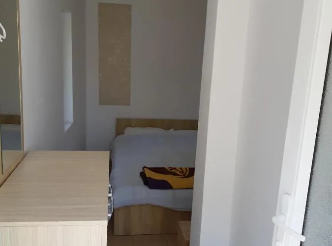 vila catrini Costineşti