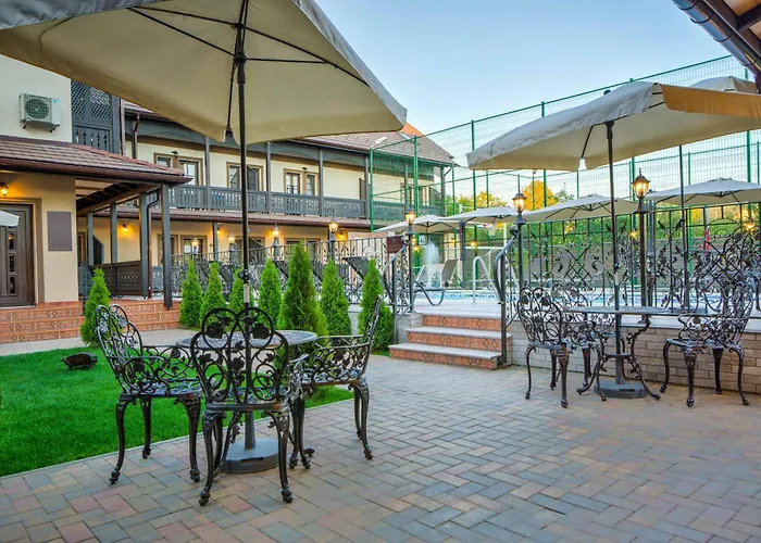 Conacul Ambient Hotel Cristian 