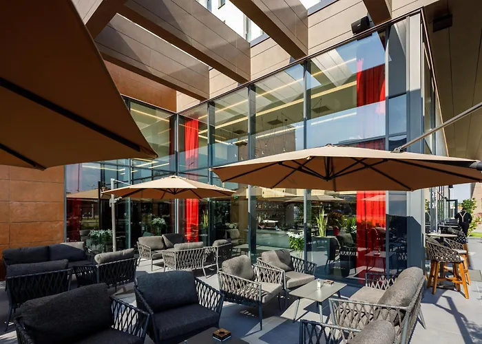 Qosmo Brasov Hotel - un Hotel de 4 estrellas