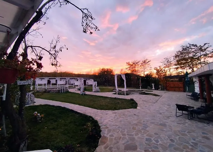 Satul Cu Flori Hotel Buzău