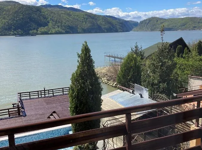 Pension La Ponton Ieşelniţa
