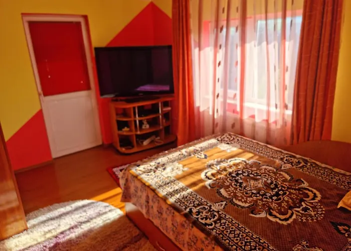 Quasarhouse Curtea de Argeş