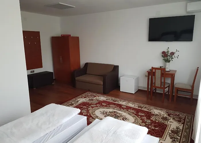 Marghita Hotels