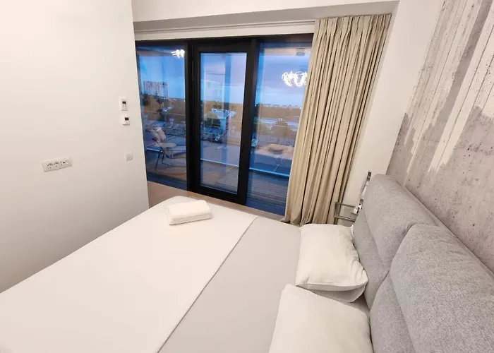 One Inclusive Best Region Apartment Bucureşti