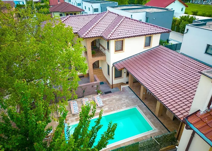 Casa Cu Nuc Grill&Pool Hotel Alba Iulia