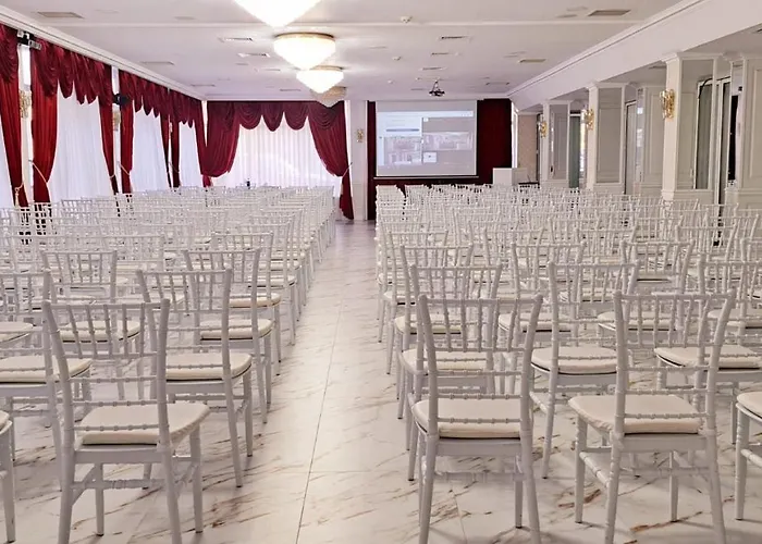 Slatina (Olt) Hotels