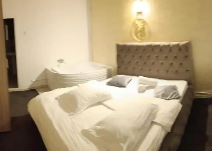 La Protap Calimanesti Hotel