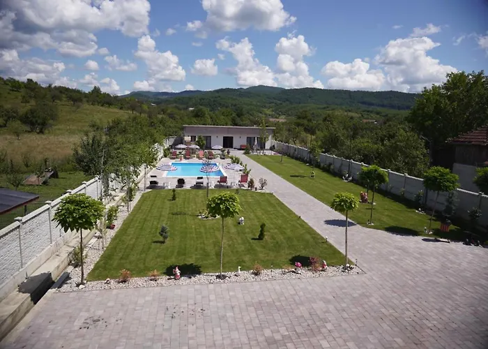 Casa Rares & Karina Hotel Călimăneşti