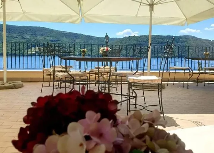 Pensiunea Casa Mircea&Restaurant Ieşelniţa