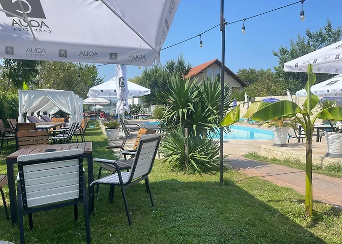 Hoteluri în Moldova Noua