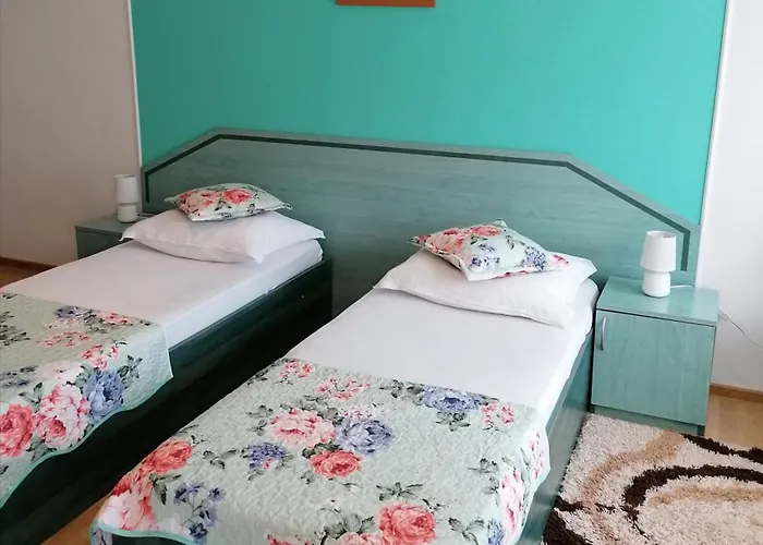 Pensiunea Ca La Mama Acasa Resita