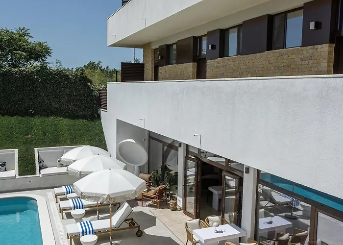 Zen Vama Veche Hotel