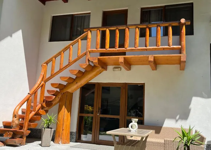 Green Forest Bran House