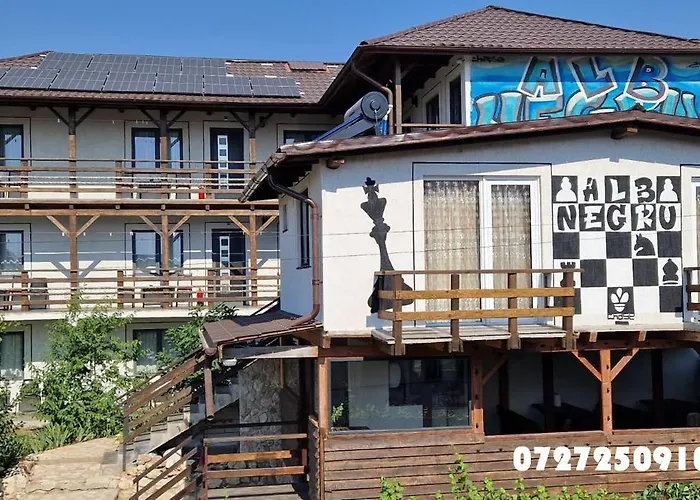 Alb Negru Hotel Vama Veche