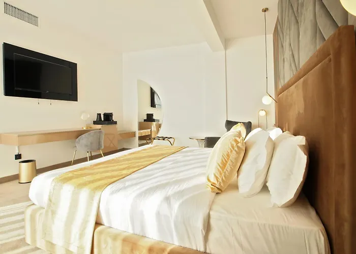 Hoteluri în Oradea