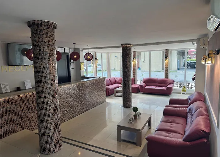 Hotel vicino a Porto dei traghetti dell'Isola di Ovidiu