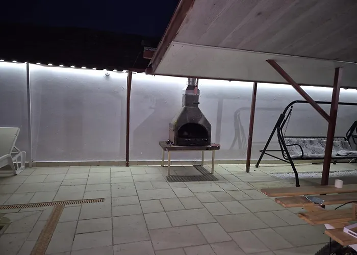 Vila Paun Costineşti