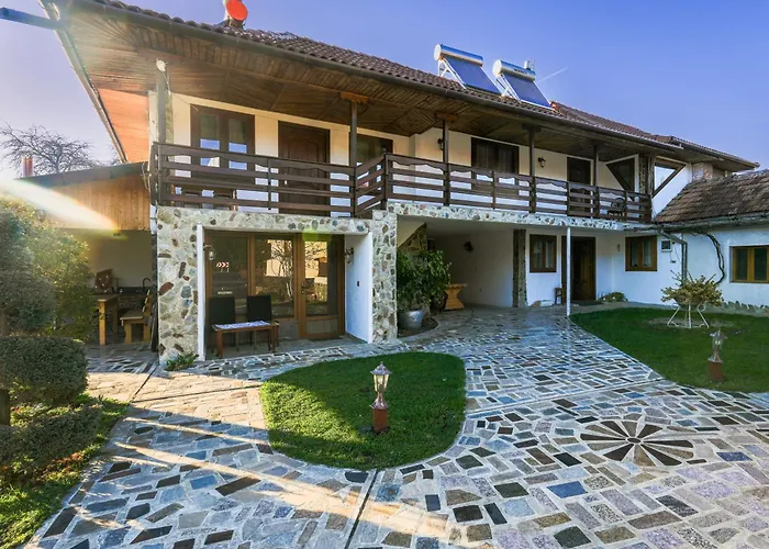 Casa de vacanță Moțata Novaci Străini