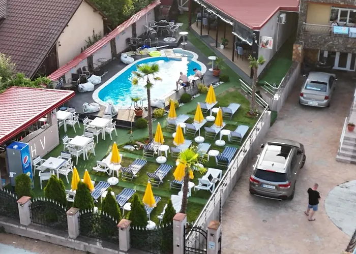 Hypnotic Villa Piteşti