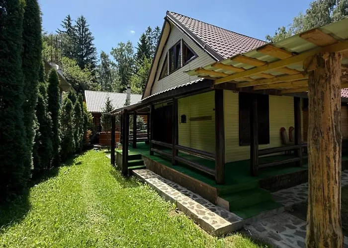 Cabane- Vila Crinul Si Teodor Poiana Brasov