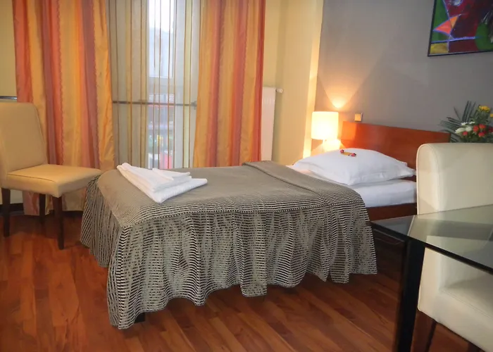 Tania-Frankfurt Hotel Bucharest